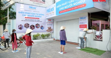 ‘ATM gạo’ miễn phí dành cho người có hoàn cảnh khó khăn trong mùa dịch COVID-19 ‘ATM gạo’ miễn phí dành cho người có hoàn cảnh khó khăn trong mùa dịch COVID-19